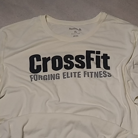 Reebok Crossfit T-shirt (never worn/no tags) - Picture 1 of 4